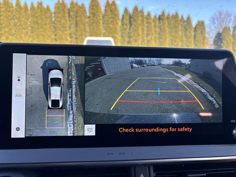 New 2026 Toyota Prius Plug-In Hybrid image 26