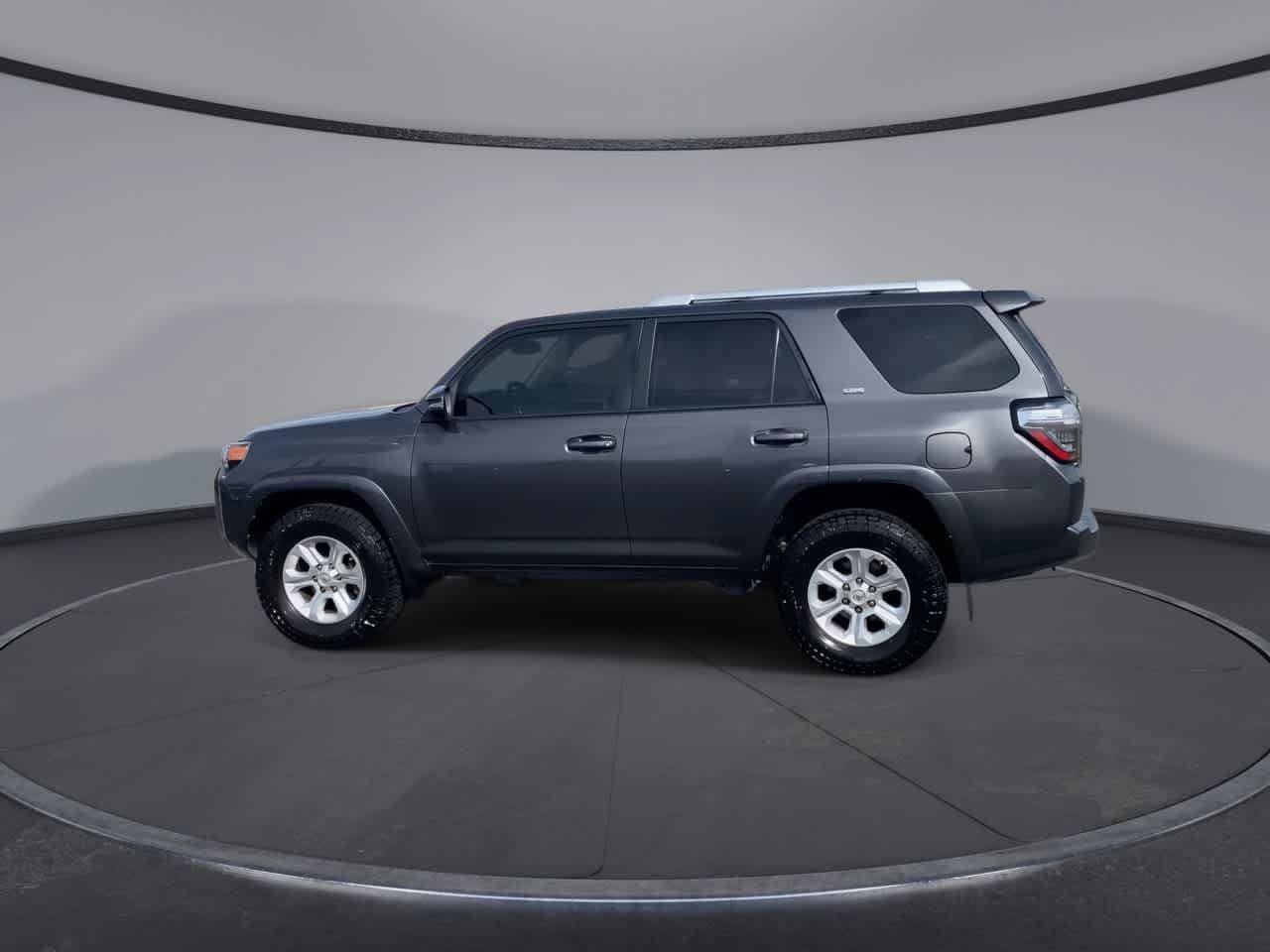 Used 2018 Toyota 4Runner SR5 Premium AWD/4WD image 7