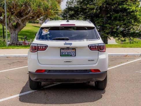 Used 2020 Jeep Compass Latitude w/ Popular Equipment Group image 6