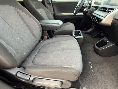 Used 2024 Hyundai Ioniq 5 SEL RWD image 10