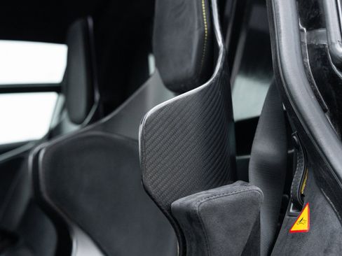 Used 2019 McLaren Senna image 62