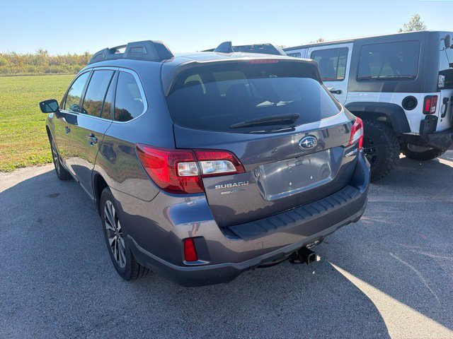 Used 2016 Subaru Outback 2.5i Limited AWD/4WD image 9