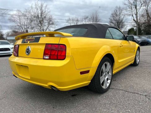 Used 2006 Ford Mustang GT Premium image 5