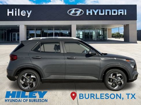 New 2026 Hyundai Venue SEL image 3