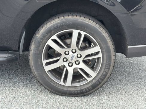 Used 2024 Ford Expedition Limited RWD image 22