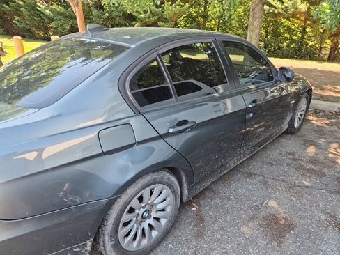 Used 2009 BMW 328i xDrive Sedan AWD/4WD image 4