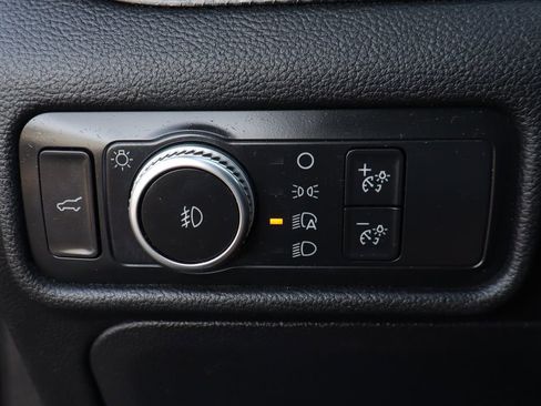 Used 2020 Ford Explorer ST w/ ST Street Pack image 23