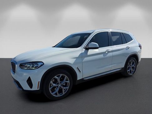 Certified 2024 BMW X3 sDrive30i w/ Convenience Package RWD image 8