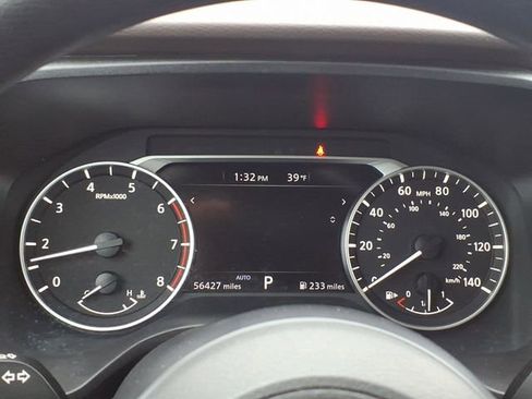 Used 2023 Nissan Rogue S image 20