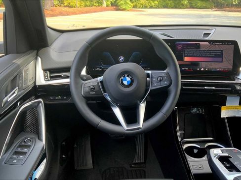 Used 2026 BMW X2 xDrive28i w/ Convenience Package AWD/4WD image 15