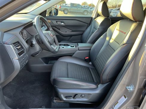 Certified 2025 Nissan Rogue SV w/ Rock Creek Premium Package image 12