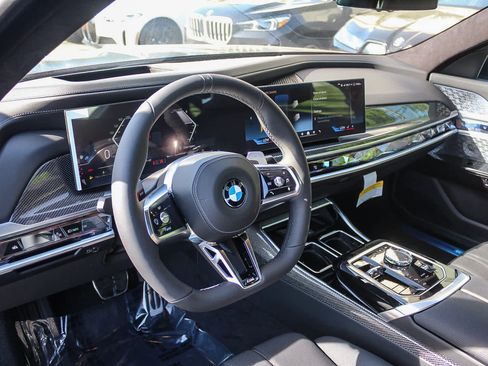 New 2026 BMW 760i xDrive w/ Executive Package AWD/4WD image 17