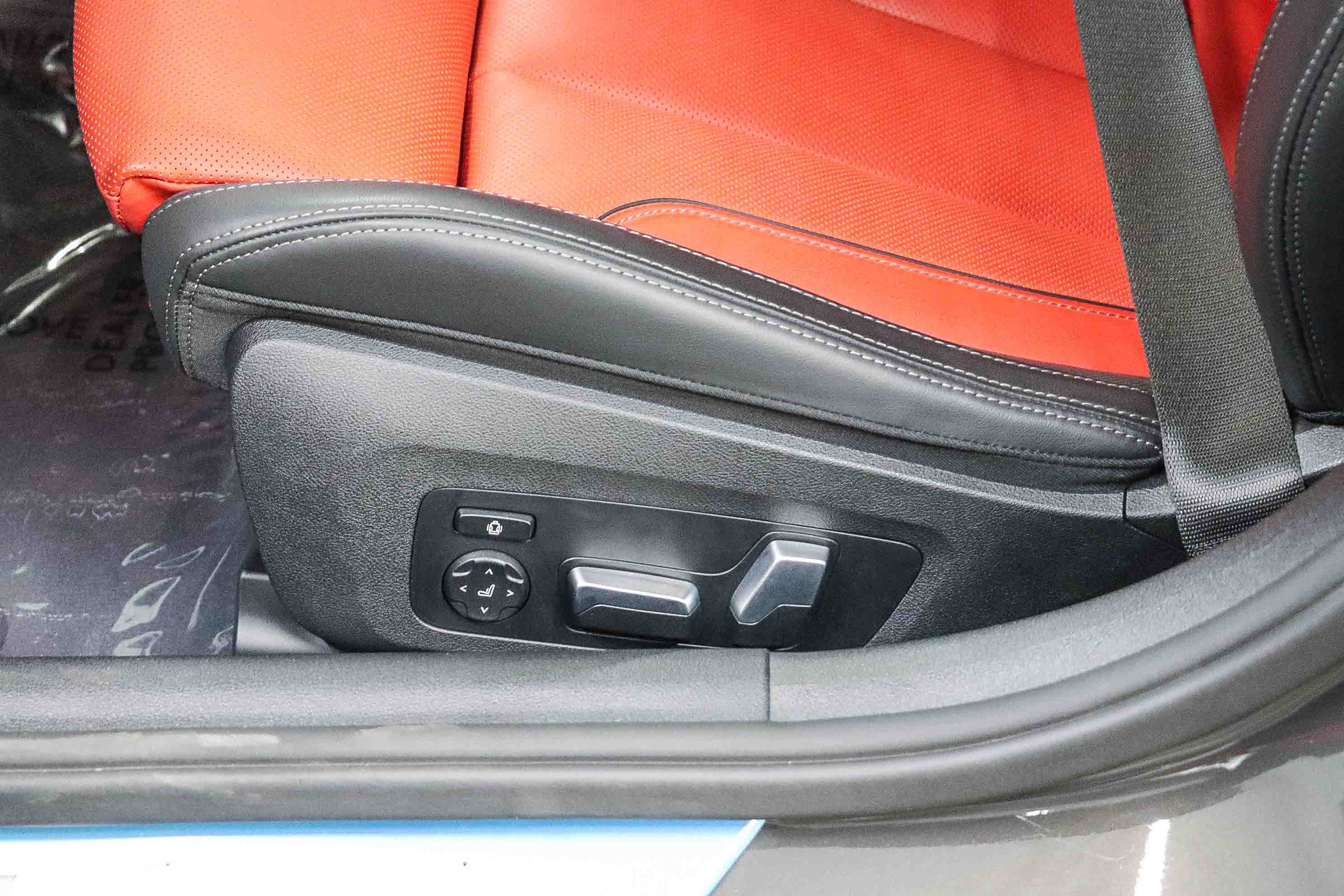 Used 2026 BMW 840i xDrive AWD/4WD image 22