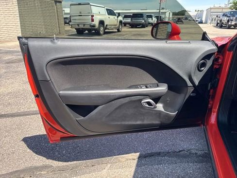 Used 2021 Dodge Challenger R/T Scat Pack RWD image 9