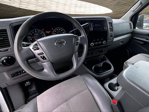Used 2018 Nissan NV 2500 SV w/ Navigation Package image 5