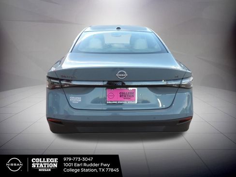 New 2026 Nissan Sentra SL image 5