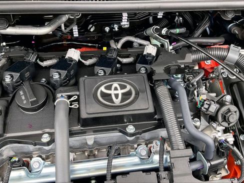 New 2026 Toyota Corolla LE FWD image 17