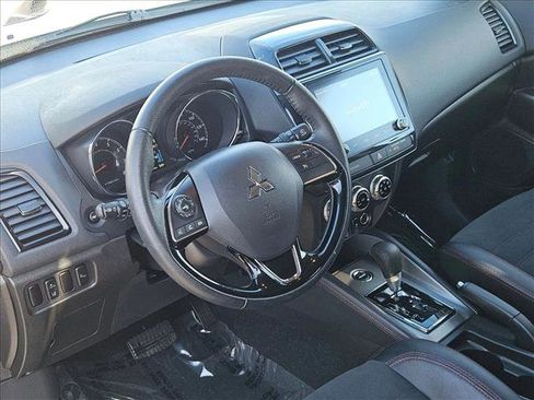 Used 2024 Mitsubishi Outlander Sport S image 10