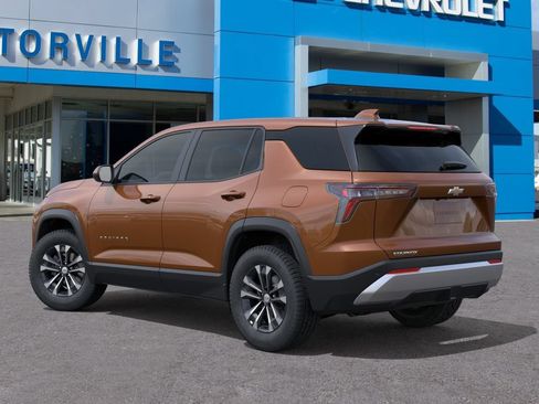 New 2027 Chevrolet Equinox LT FWD image 3