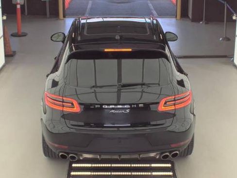Used 2018 Porsche Macan S w/ Premium Package Plus AWD/4WD image 5
