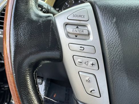 Used 2019 INFINITI QX80 Luxe RWD image 16