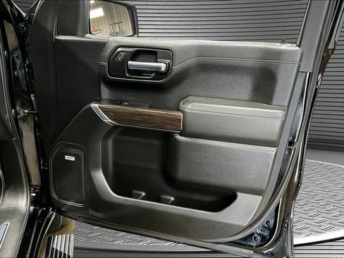 Used 2020 Chevrolet Silverado 1500 RST w/ True North Edition AWD/4WD image 26