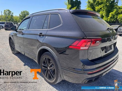 Used 2022 Volkswagen Tiguan SE R-Line image 3
