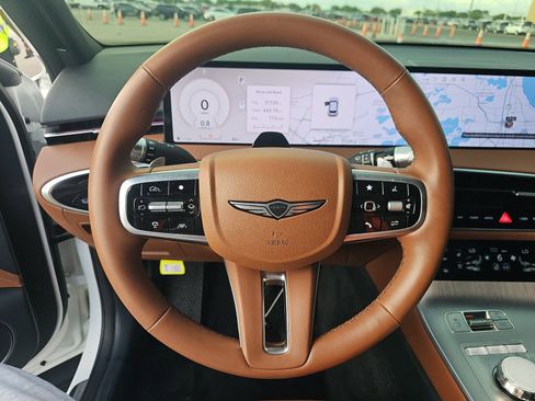 Used 2026 Genesis GV70 2.5T Advanced image 16