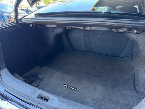 Used 2019 Nissan Altima 2.5 SV FWD image 13