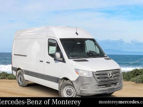 New 2025 Mercedes-Benz Sprinter 2500 image 1