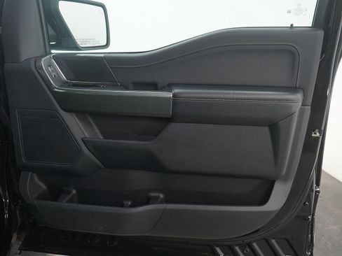 Used 2022 Ford F150 XLT w/ Equipment Group 302A High image 13