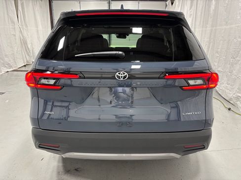 Used 2026 Toyota Grand Highlander AWD image 6