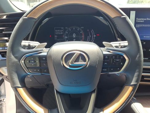 Used 2024 Lexus RX 350 Premium w/ Accessory Package (Z1) AWD/4WD image 19