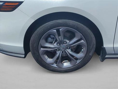 Used 2023 Honda Accord EX image 28