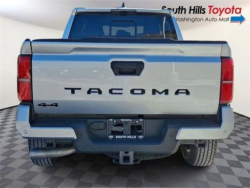 New 2026 Toyota Tacoma TRD Off-Road image 5