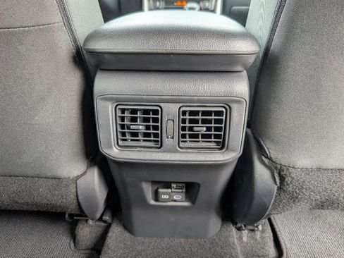 Used 2025 Toyota RAV4 XLE image 7