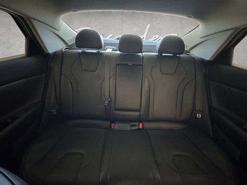 Used 2023 Hyundai Elantra Limited FWD image 22