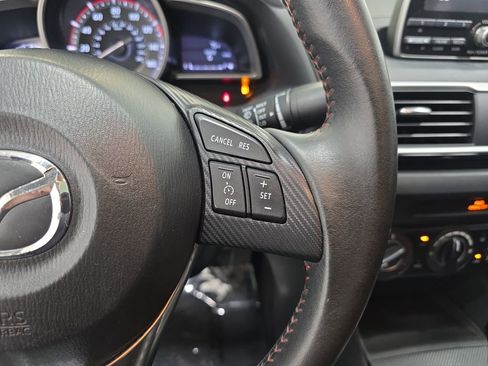 Used 2014 MAZDA MAZDA3 i Touring w/ Moonroof Package 1 FWD image 18
