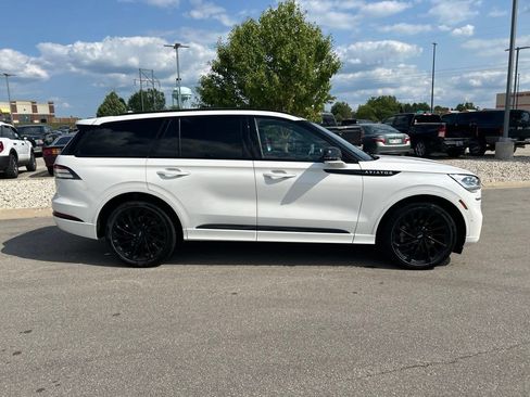 Certified 2023 Lincoln Aviator Reserve w/ Equipment Group 201A AWD/4WD image 5