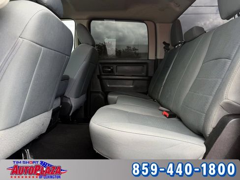 Used 2018 RAM 2500 Tradesman w/ Chrome Appearance Group AWD/4WD image 33