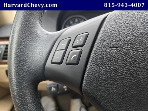 Used 2011 BMW 328i xDrive Sedan AWD/4WD image 19