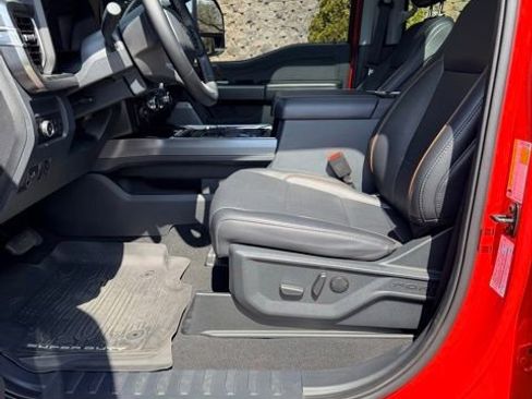 Used 2025 Ford F450 Lariat w/ Chrome Package image 11