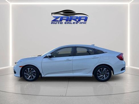 Used 2017 Honda Civic EX image 4
