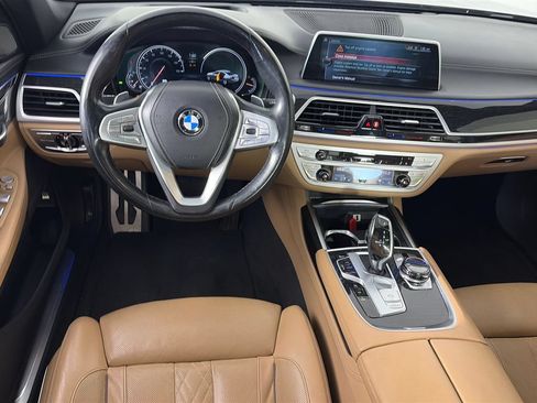 Used 2017 BMW 750i xDrive AWD/4WD image 14