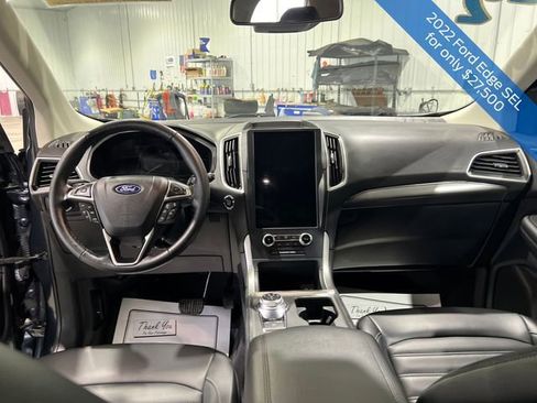 Used 2022 Ford Edge SEL w/ Convenience Package image 14