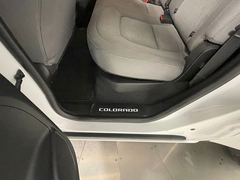 Used 2019 Chevrolet Colorado W/T image 21
