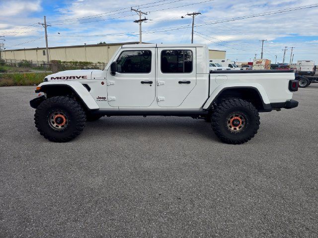 Used 2020 Jeep Gladiator Mojave AWD/4WD image 6