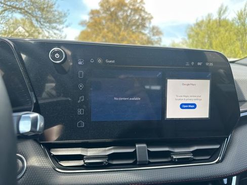 New 2026 Chevrolet Equinox RS w/ Convenience Package III AWD/4WD image 23