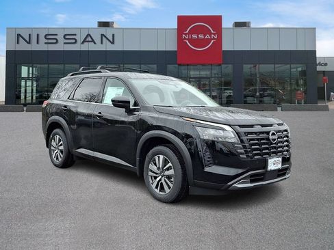 New 2026 Nissan Pathfinder SL AWD/4WD image 1