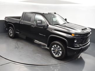 Used 2024 Chevrolet Silverado 2500 Custom w/ Custom Value Package video 2